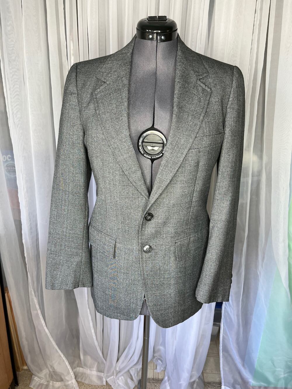 blazer plaid Vintage 1980s gray